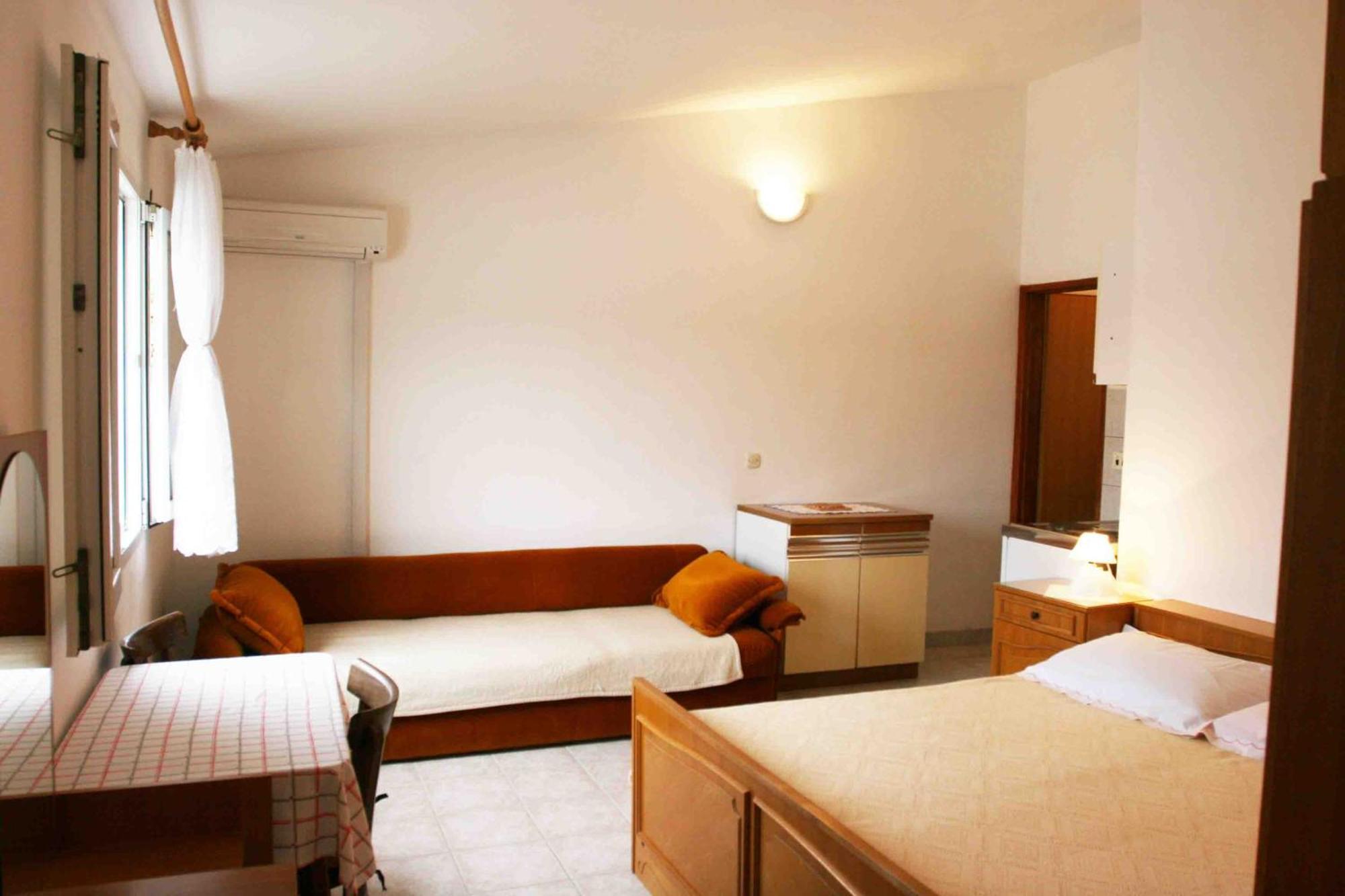 Apartma Zora