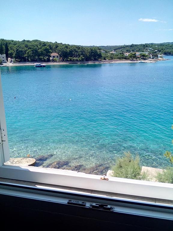 Apartma Zora Necujam